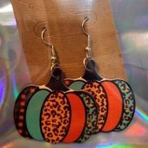 NIP Animal Print Inspired Pumpkin Earrings
